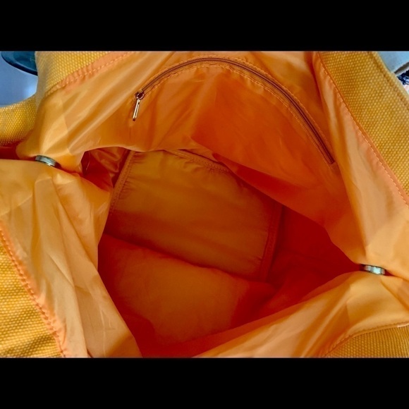 👜NWT MARIGOLD TULIP BAG - Picture 12 of 12